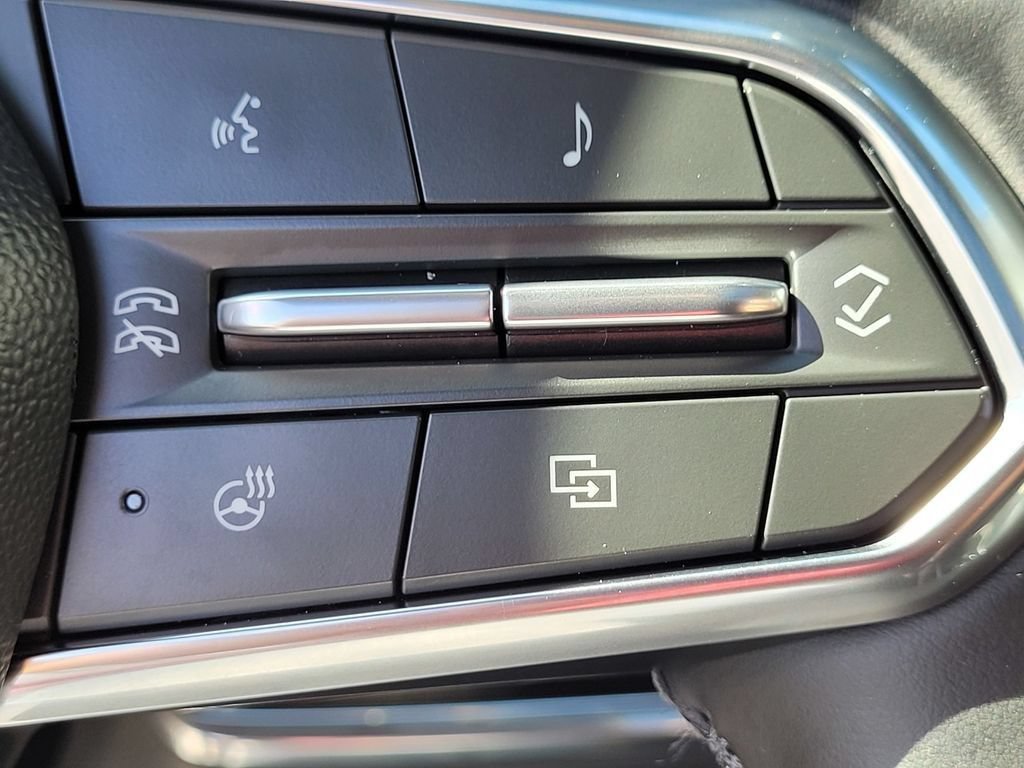New 2026 Chevrolet Equinox LT w/ Convenience Package II FWD image 19