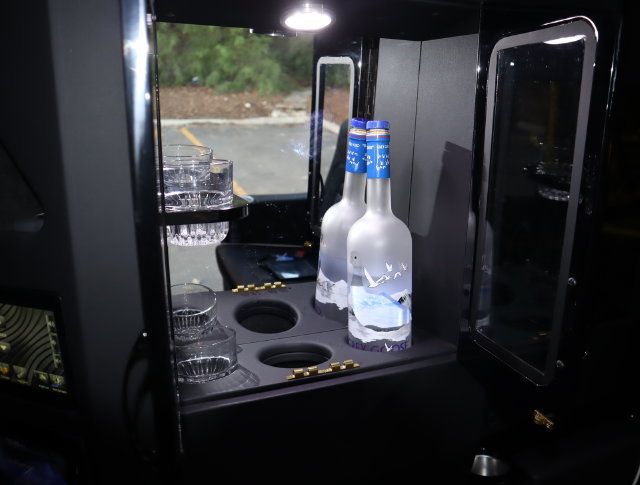 Used 2021 Mercedes-Benz Sprinter 3500 image 60
