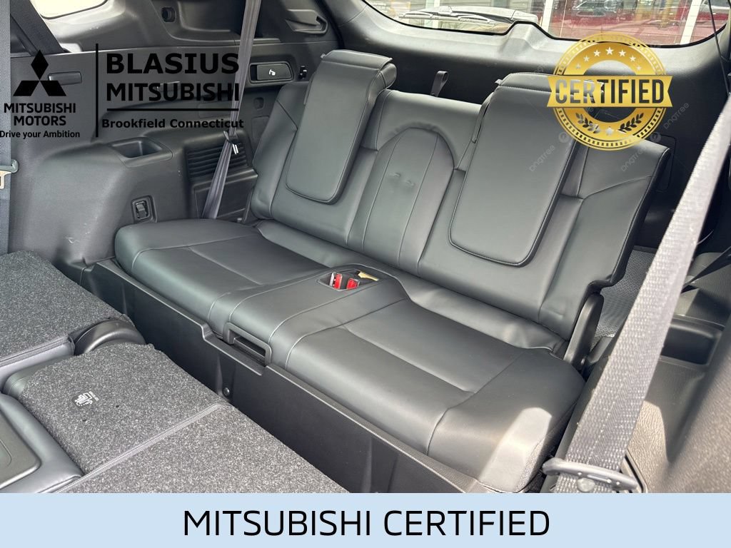Used 2023 Mitsubishi Outlander 4WD Plug-In Hybrid image 31