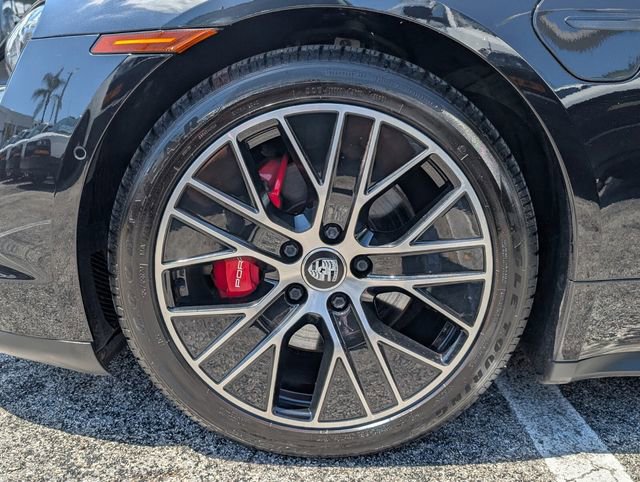 Used 2020 Porsche Taycan 4S w/ Premium Package image 6