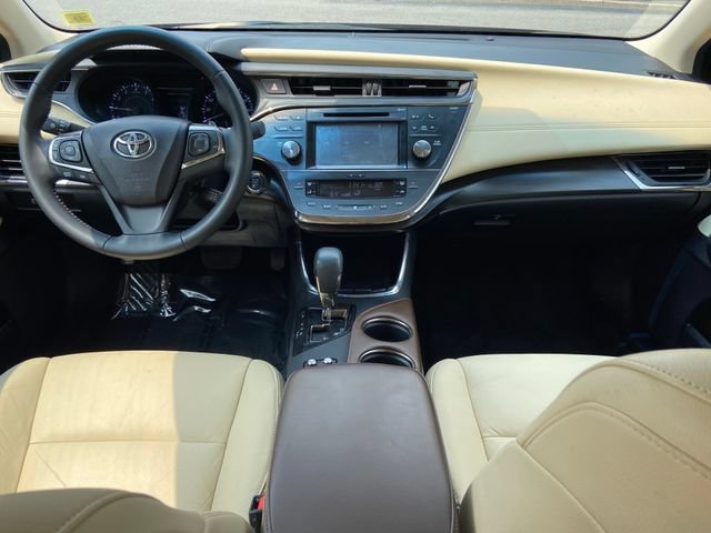 Used 2016 Toyota Avalon XLE FWD image 13