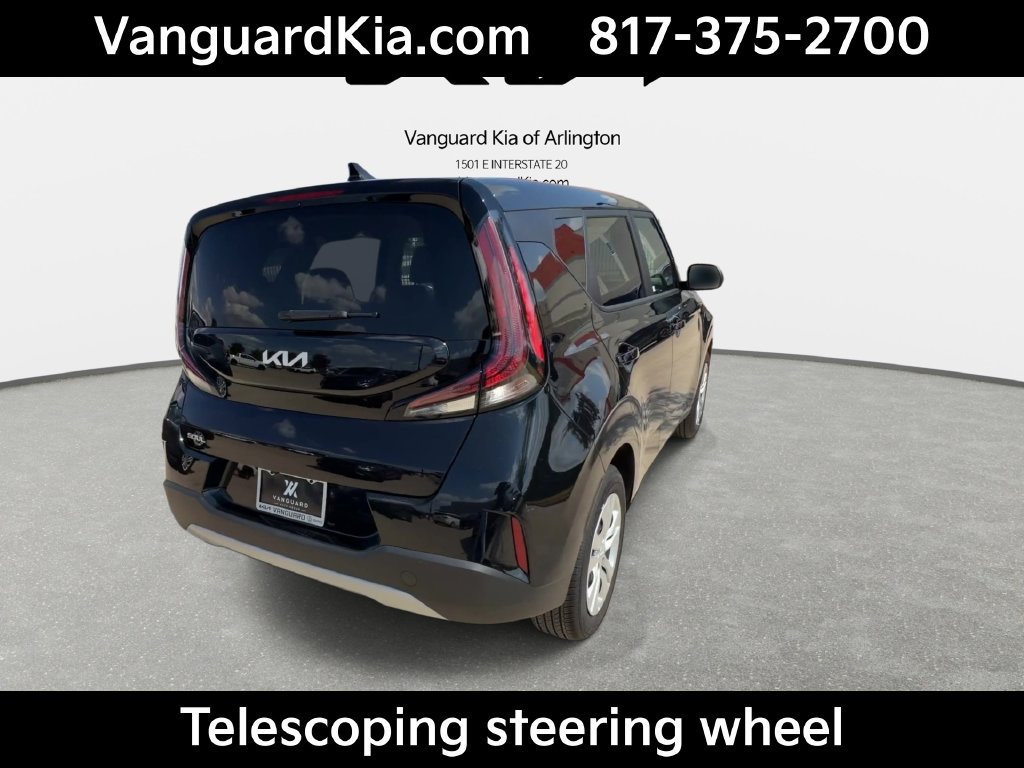 Certified 2023 Kia Soul LX FWD image 9