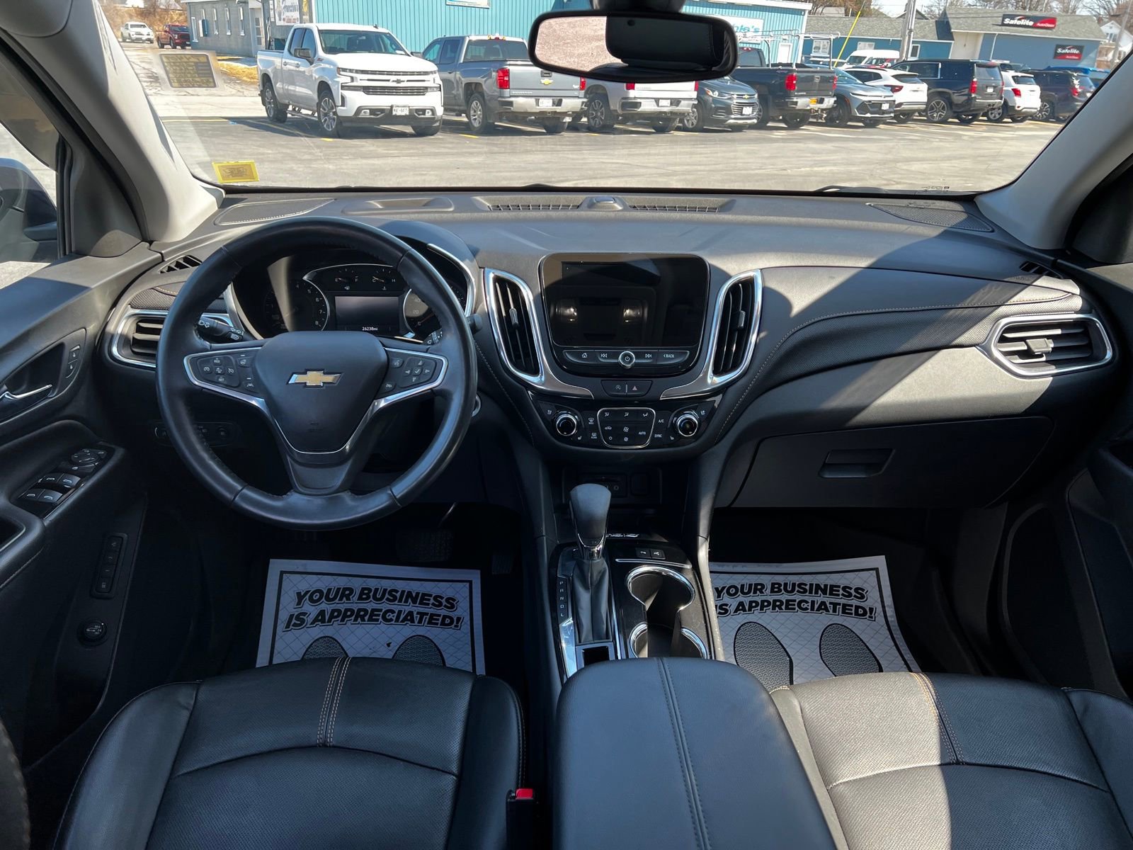 Used 2022 Chevrolet Equinox Premier image 10