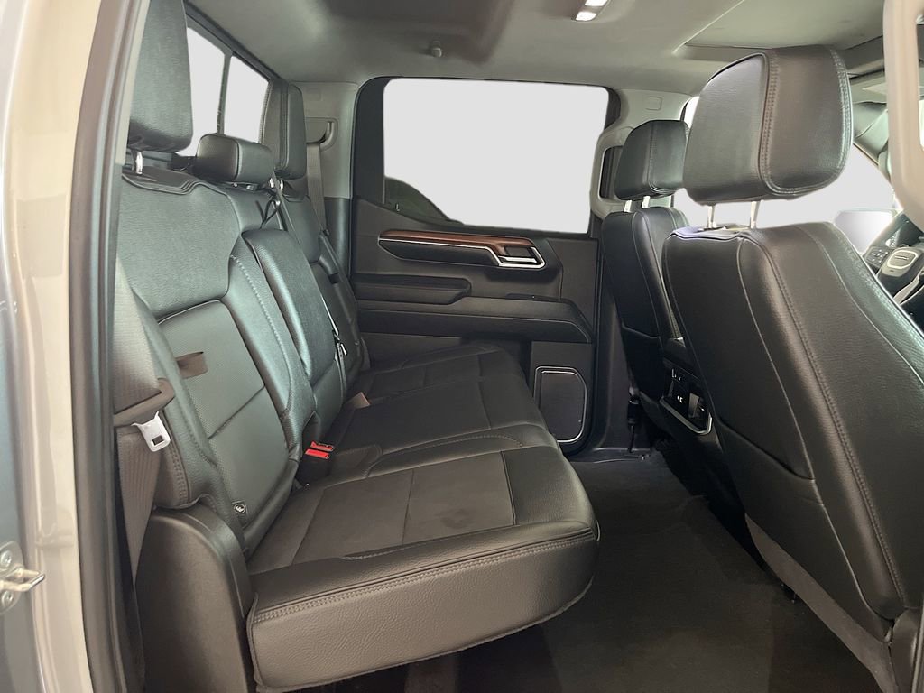 Used 2025 GMC Sierra 1500 Denali AWD/4WD image 30