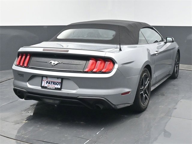 Used 2023 Ford Mustang Premium image 5