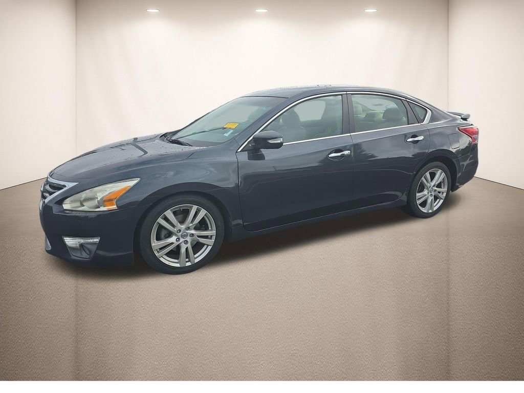 Used 2013 Nissan Altima 3.5 SL w/ Technology Pkg FWD image 10
