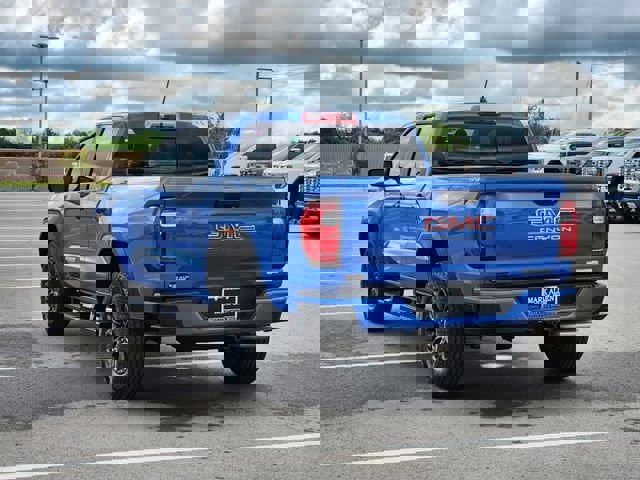 New 2025 GMC Canyon Elevation w/ Convenience Package image 3