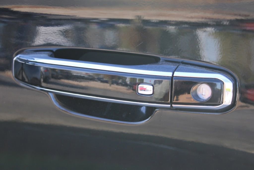 Used 2020 Chevrolet Tahoe Premier image 16