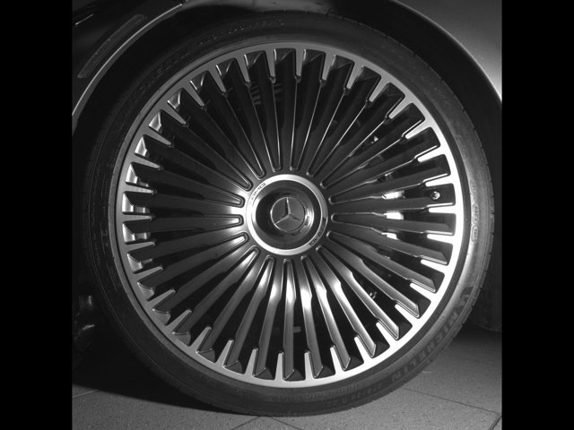 Used 2023 Mercedes-Benz EQS AMG 4MATIC image 9