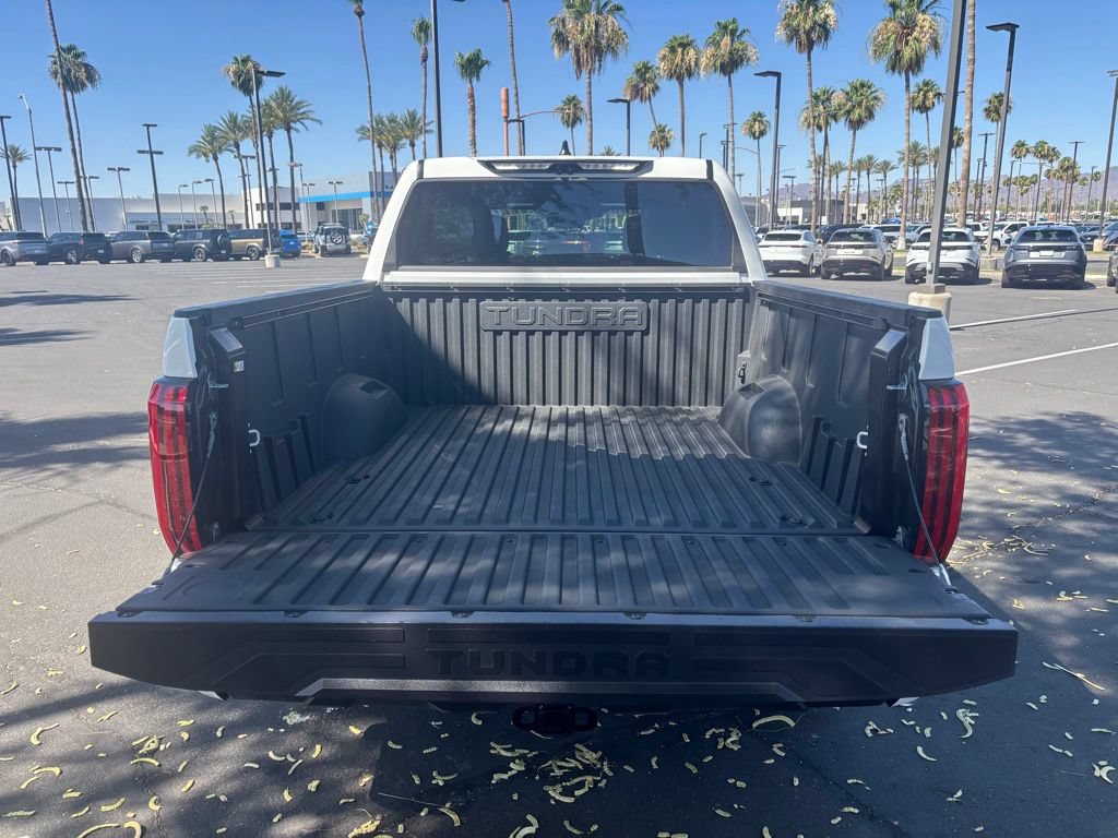 Used 2025 Toyota Tundra Limited AWD/4WD image 7