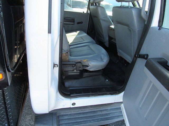 Used 2016 Ford F550 2WD Crew Cab Super Duty image 18