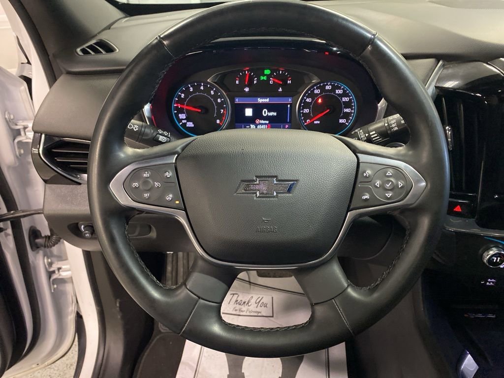 Used 2023 Chevrolet Traverse RS image 18