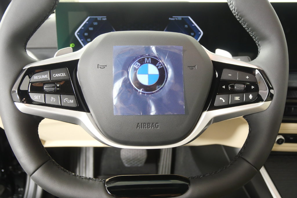Used 2026 BMW 330i Sedan RWD image 19