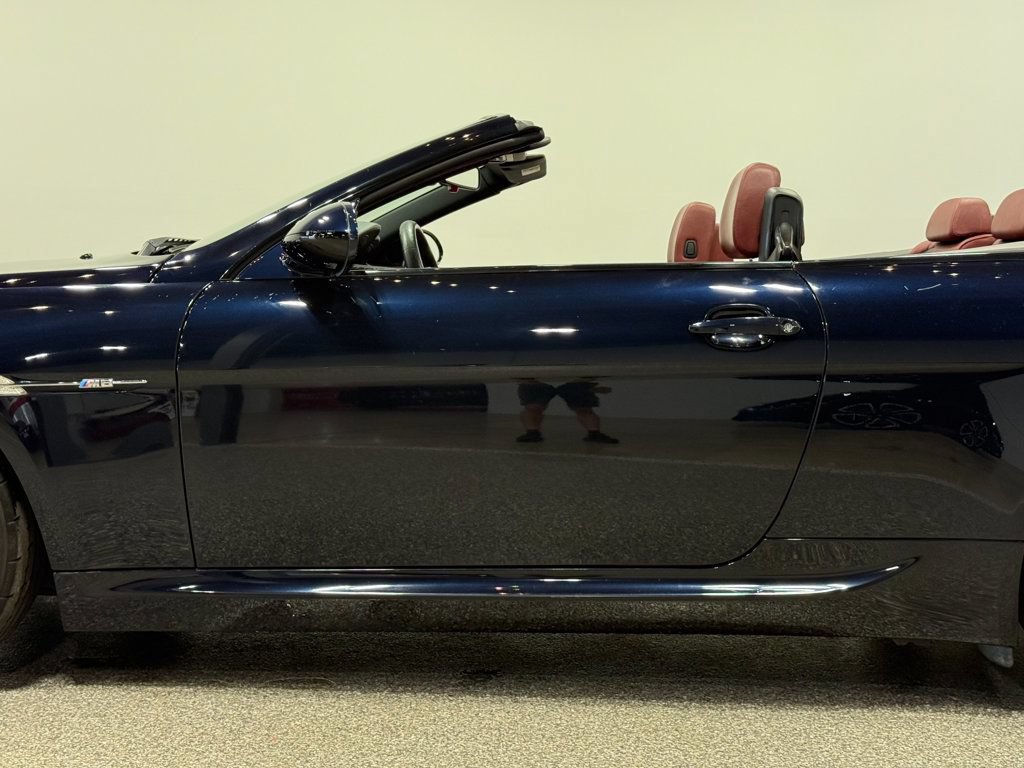 Used 2009 BMW M6 Convertible RWD image 26