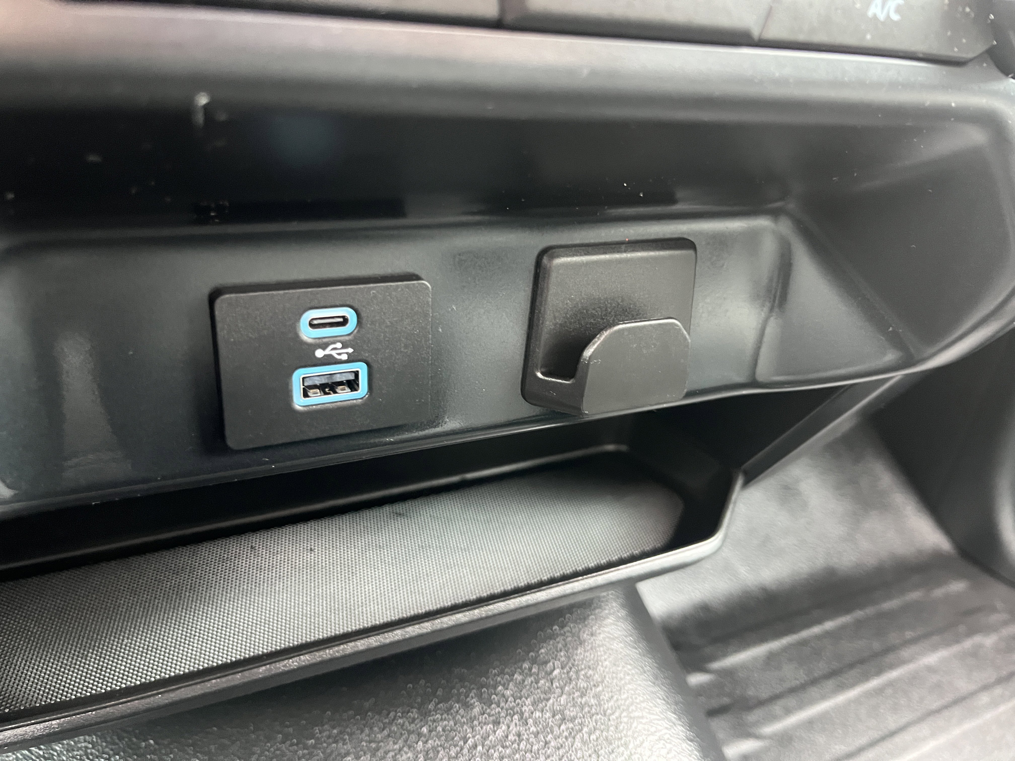 Used 2024 Ford F150 XL w/ Equipment Group 103A High AWD/4WD image 27