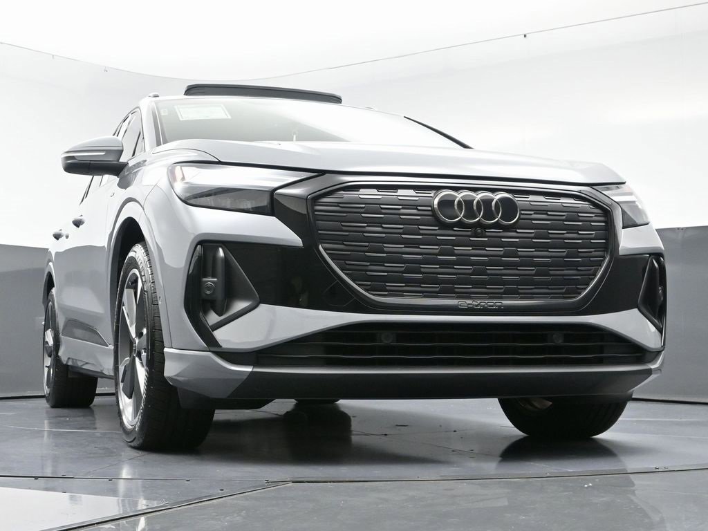 Used 2024 Audi Q4 e-tron Premium Plus w/ Premium Plus image 52
