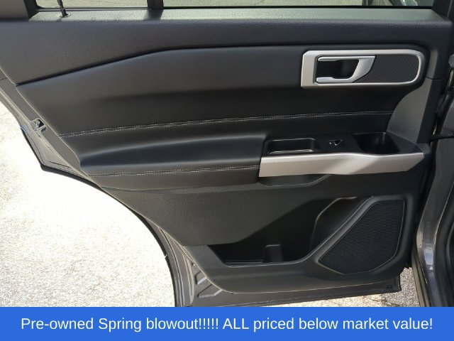 Used 2023 Ford Explorer XLT RWD image 33
