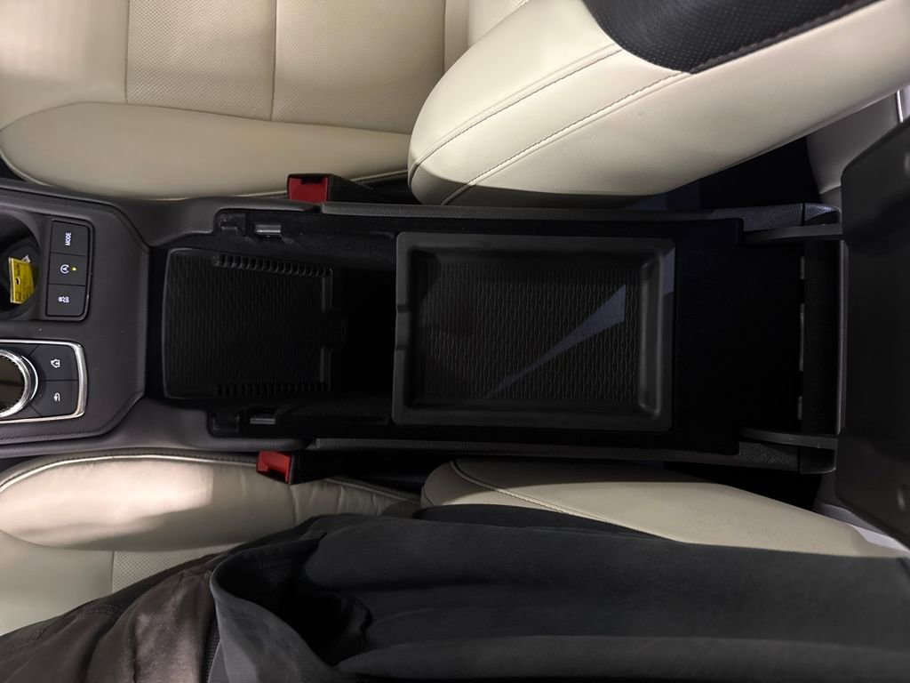 Used 2023 Cadillac XT4 Sport image 25