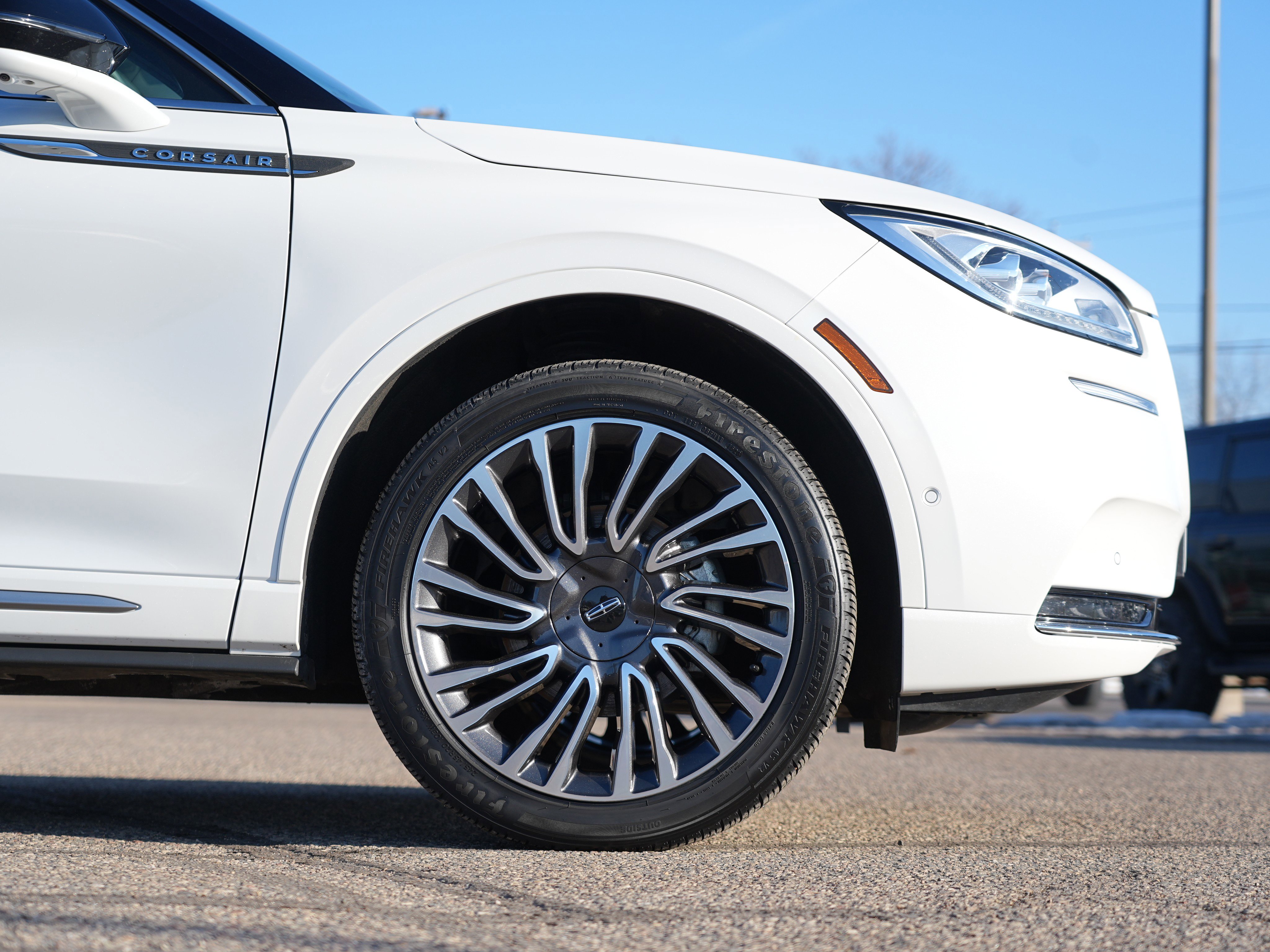 Used 2020 Lincoln Corsair Reserve w/ Equipment Group 202A image 14