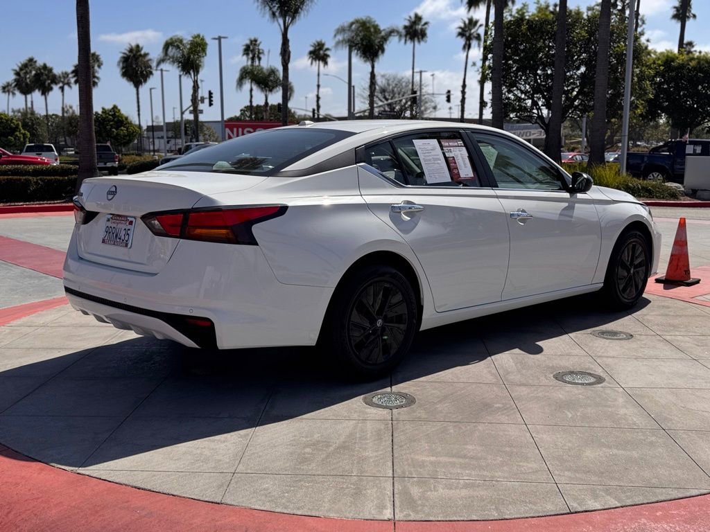 Certified 2025 Nissan Altima 2.5 S image 8