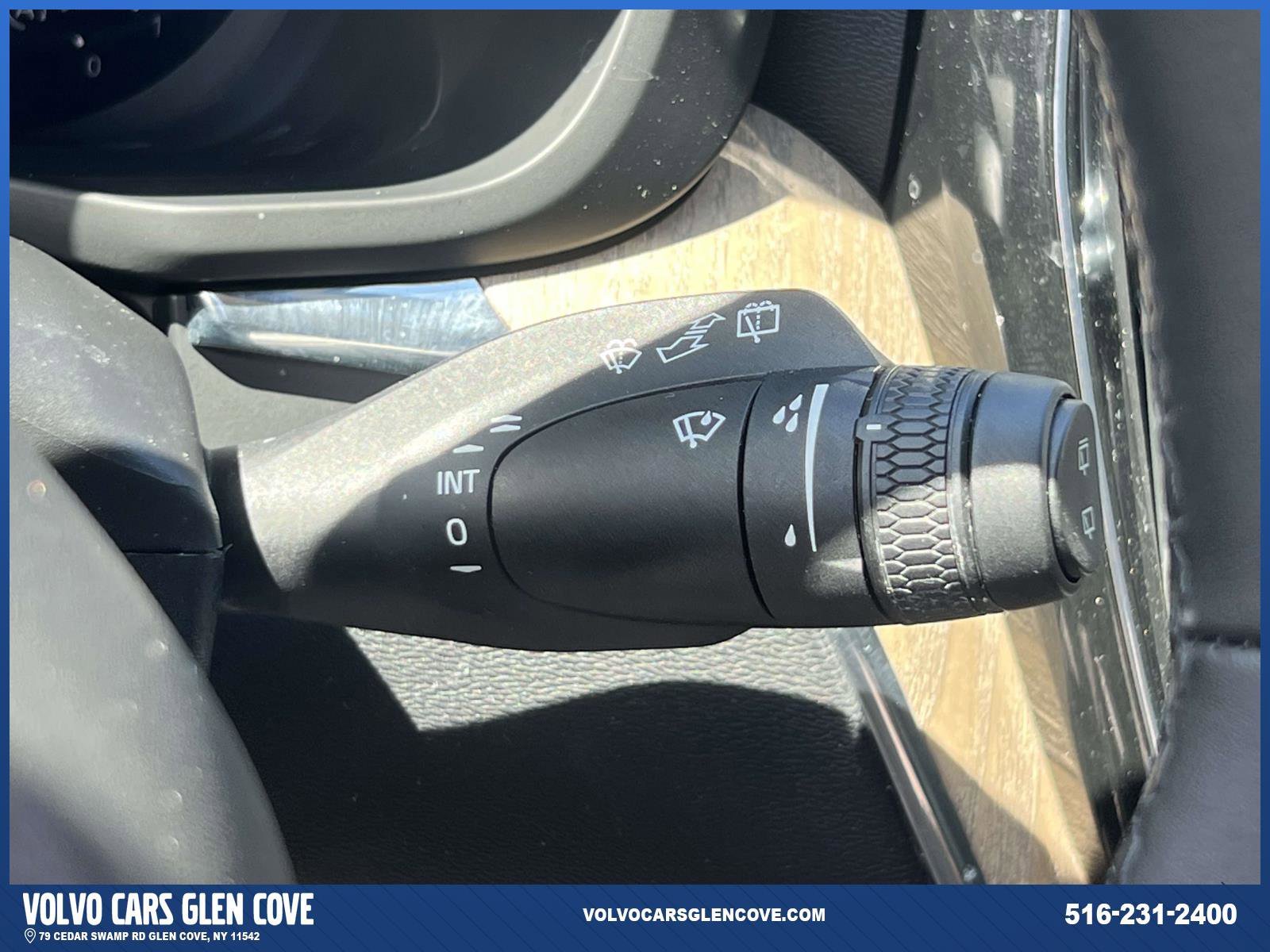 Used 2026 Volvo XC60 B5 Plus AWD/4WD image 24