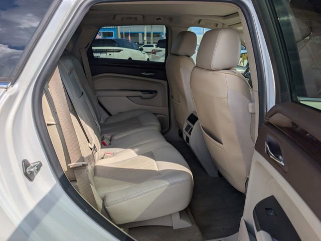 Used 2012 Cadillac SRX Luxury image 16