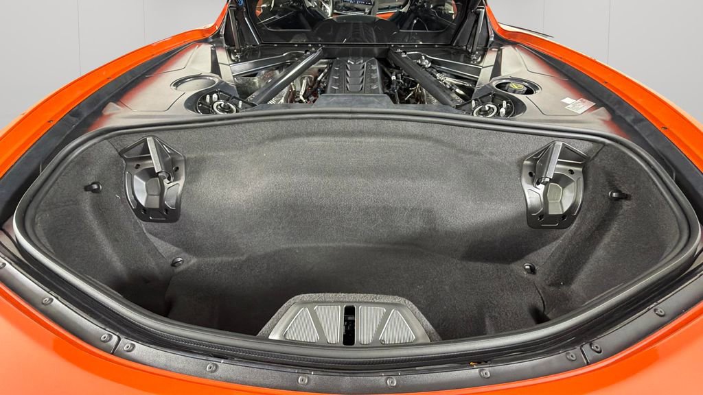 Used 2026 Chevrolet Corvette Stingray Premium Cpe w/ 3LT RWD image 29