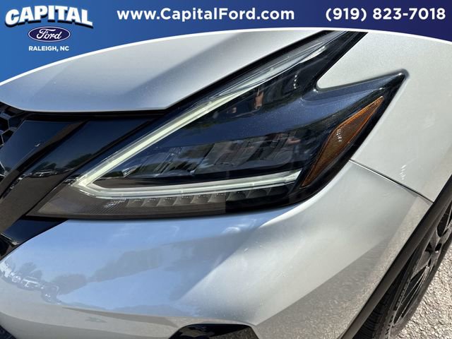 Used 2023 Nissan Murano SV w/ SV Midnight Edition Package FWD image 11