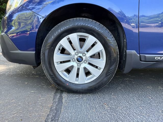 Used 2015 Subaru Outback 2.5i Premium AWD/4WD image 25