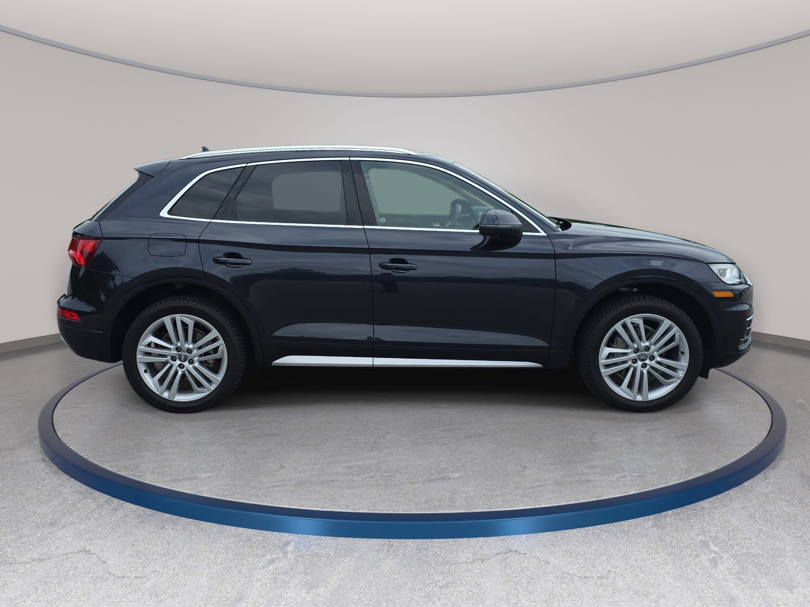 Used 2020 Audi Q5 2.0T Premium Plus w/ Premium Plus Package AWD/4WD image 4