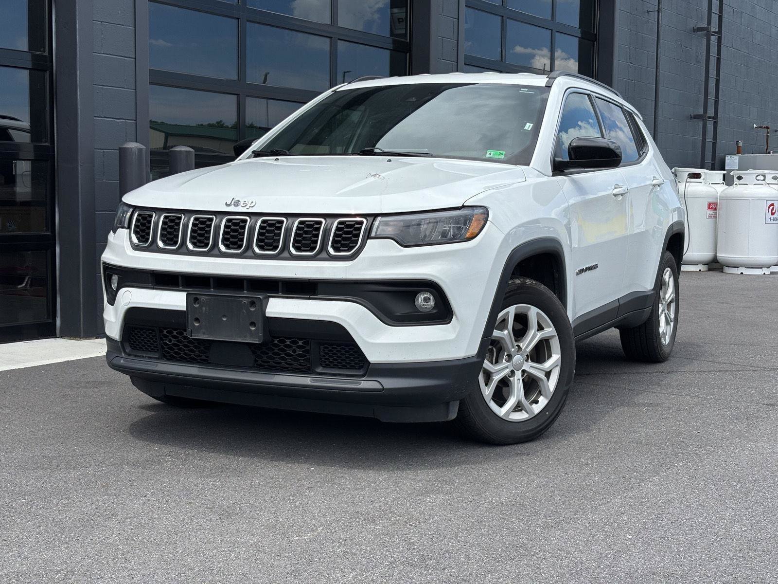 Used 2024 Jeep Compass Latitude AWD/4WD video 2