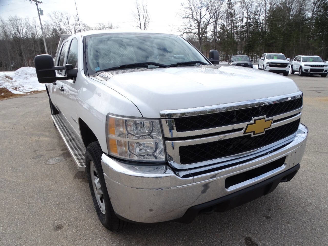Used 2013 Chevrolet Silverado 3500 W/T image 2