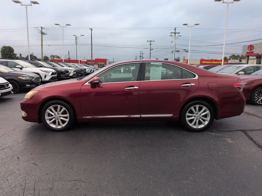 Used 2011 Lexus ES 350 FWD image 2