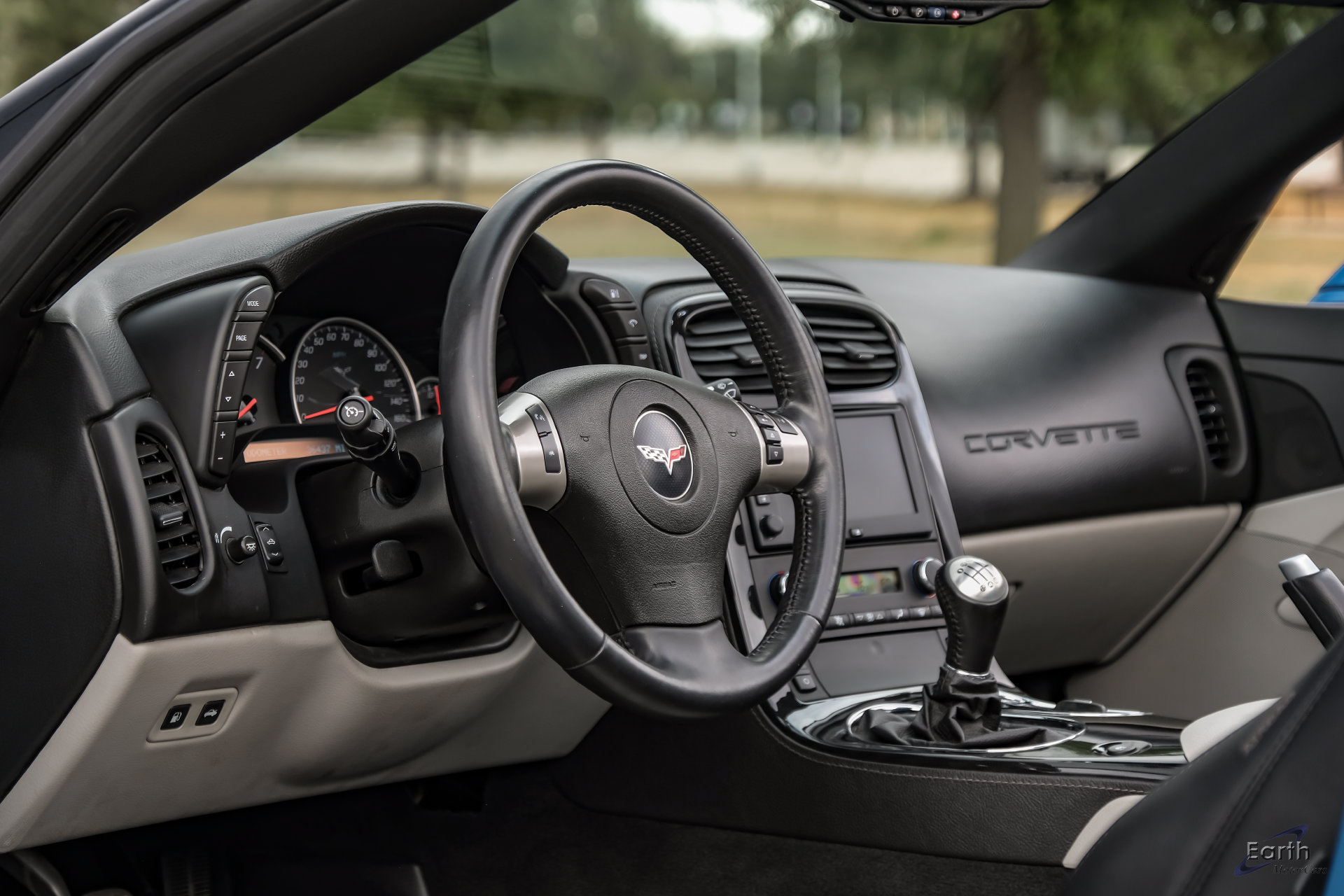 Used 2011 Chevrolet Corvette Grand Sport w/ Preferred Equipment Group RWD image 49