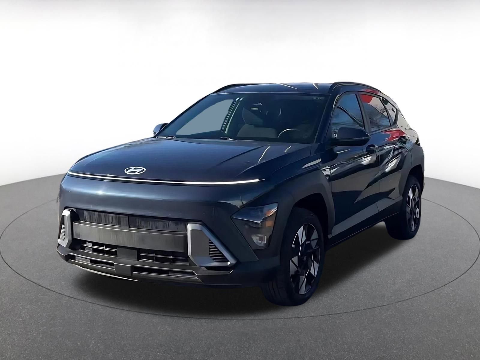 Used 2025 Hyundai Kona SEL image 7