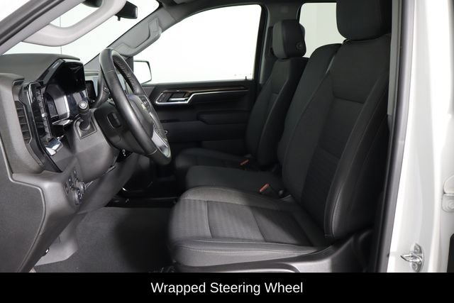 Used 2023 Chevrolet Silverado 1500 LT AWD/4WD image 14