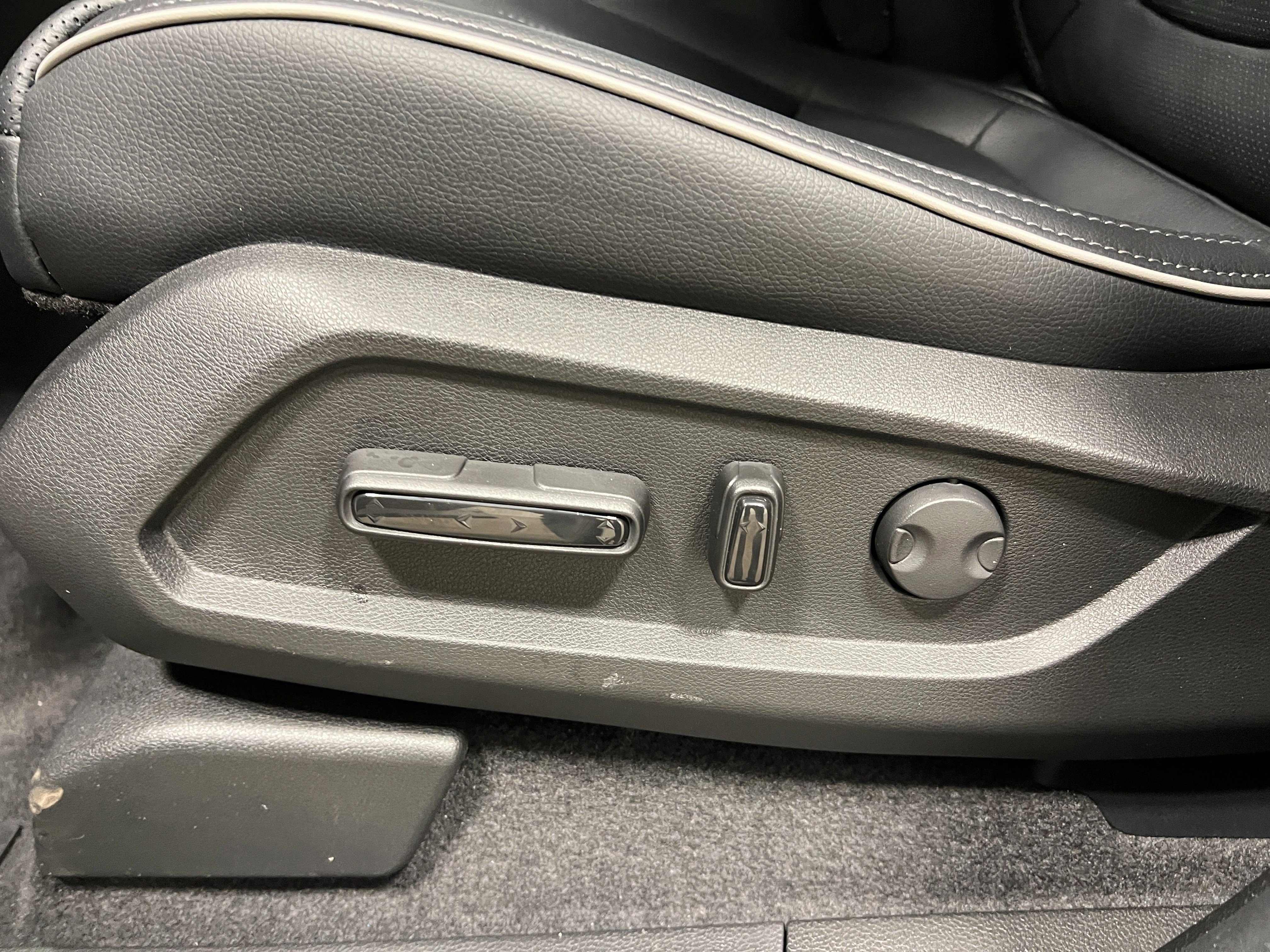 New 2025 Honda Pilot Elite image 16