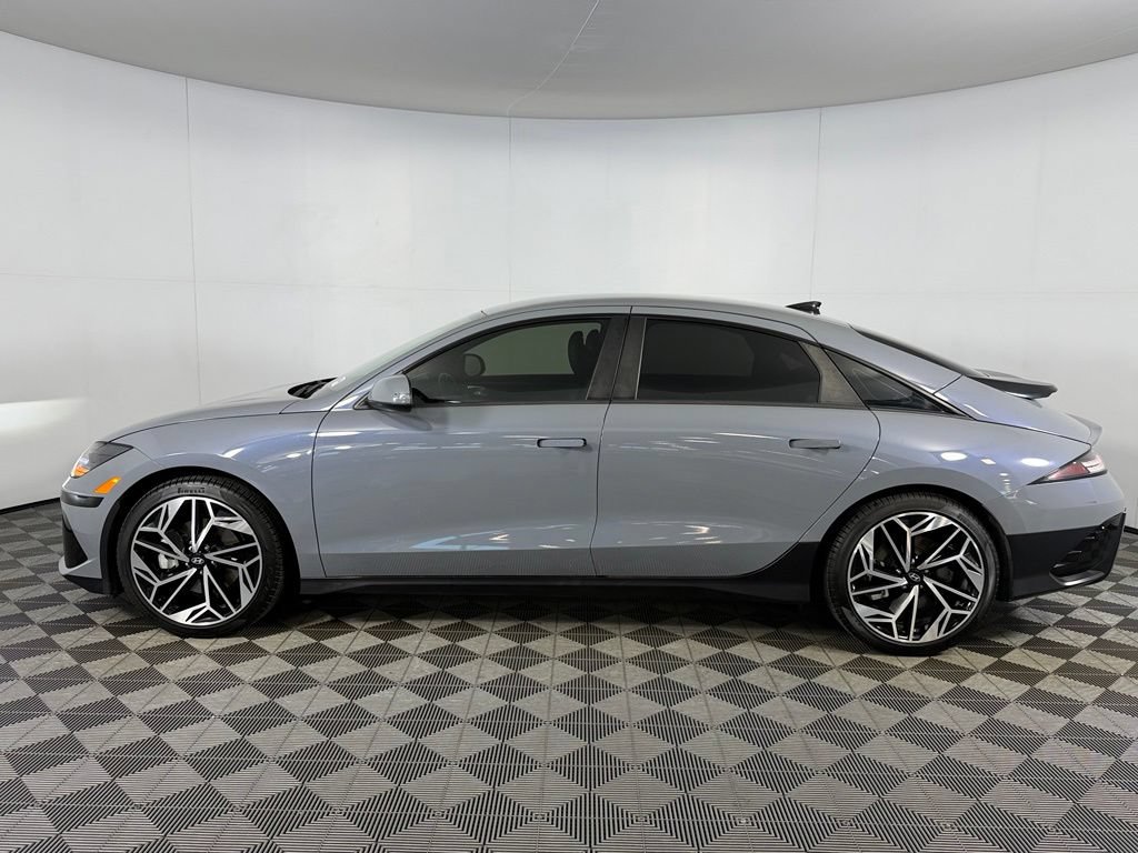 Used 2023 Hyundai Ioniq 6 SEL RWD image 10