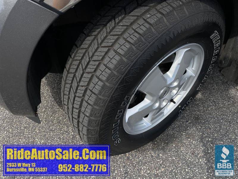 Used 2012 Ford Escape XLT FWD image 25