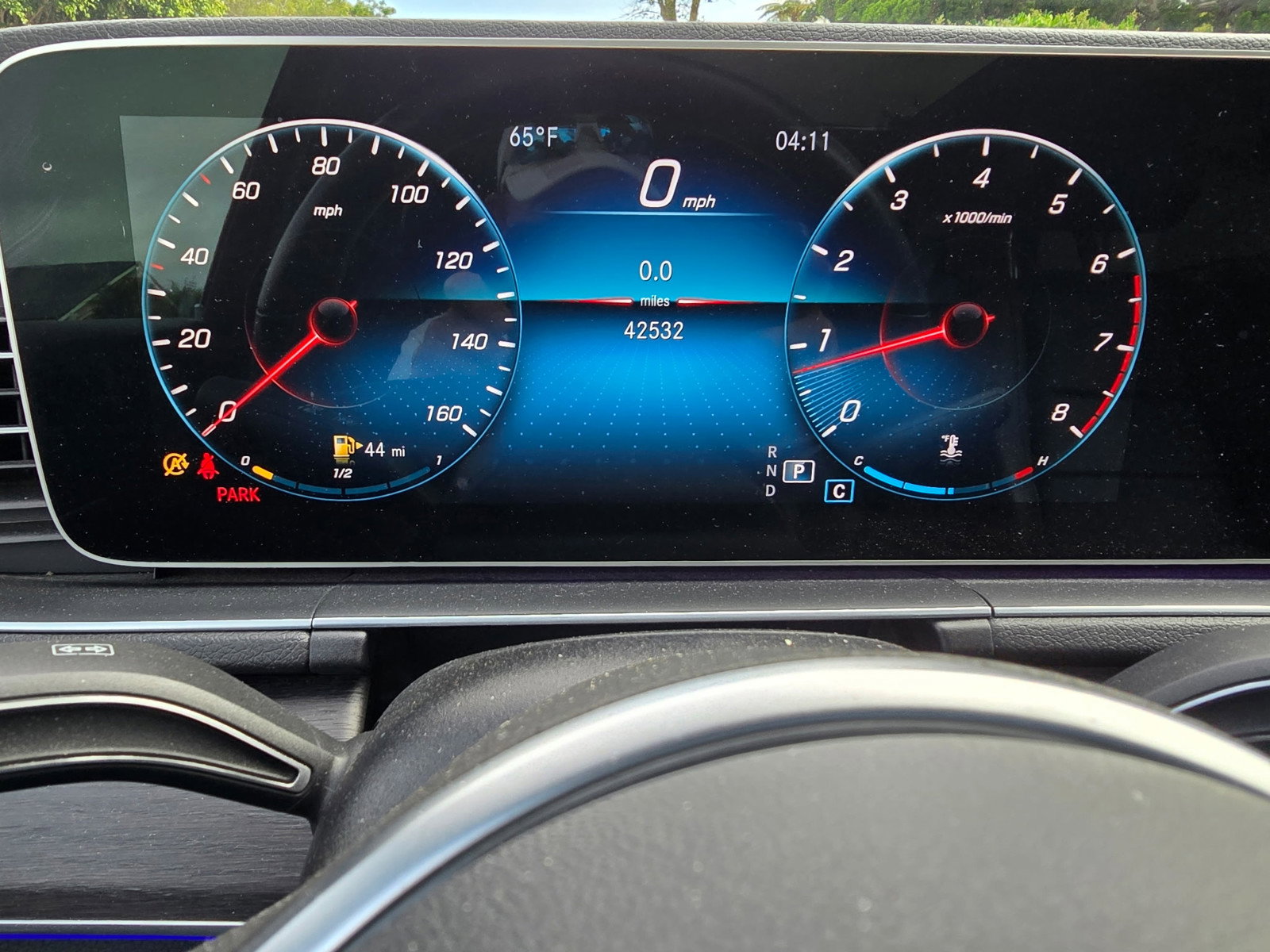 Used 2022 Mercedes-Benz GLE 350 4MATIC w/ Premium Package image 19