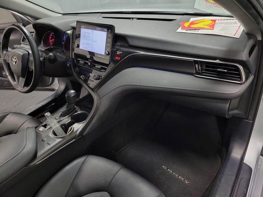 Used 2021 Toyota Camry XSE image 23
