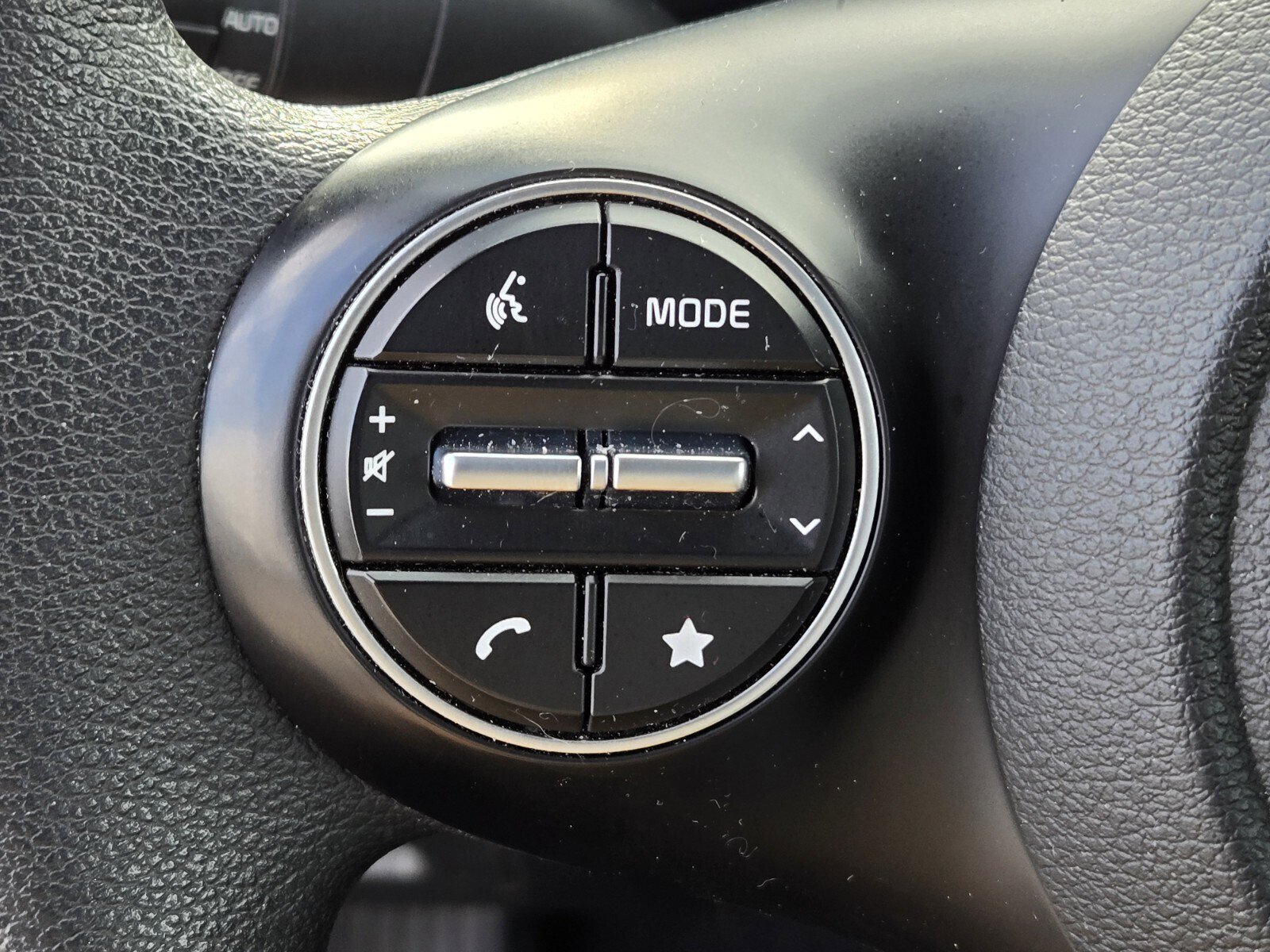 Certified 2024 Kia Soul LX w/ Option Group 015 image 22