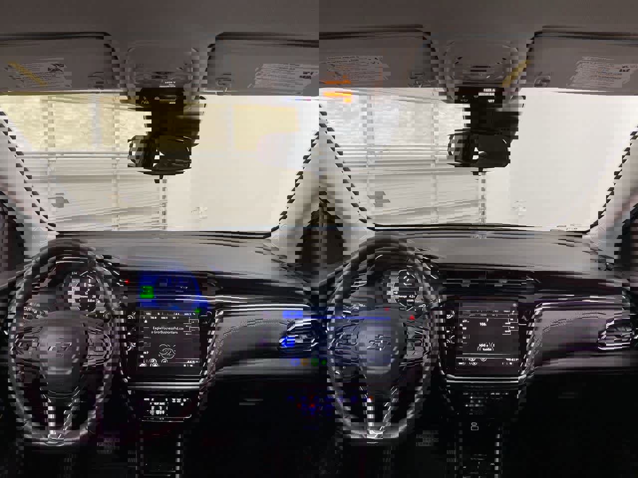 Used 2023 Chevrolet Bolt EUV LT image 13