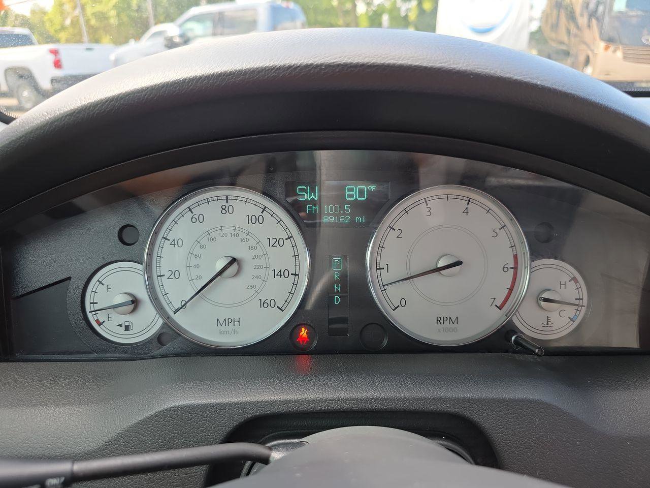 Used 2006 Chrysler 300 C w/ Navigation & Sound Group II image 11