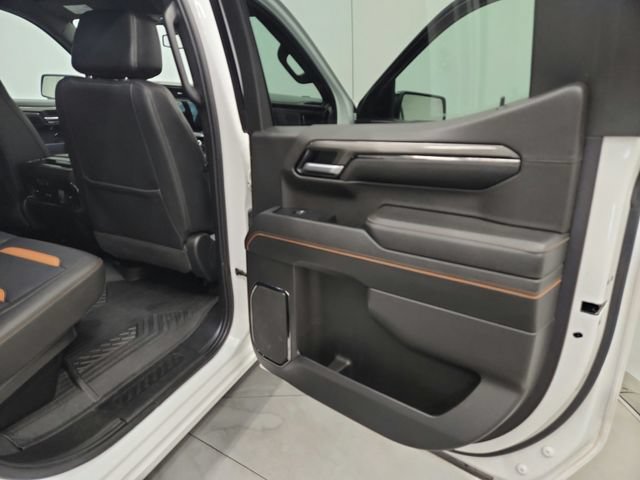 Used 2023 GMC Sierra 1500 AT4 w/ AT4 Preferred Package AWD/4WD image 43
