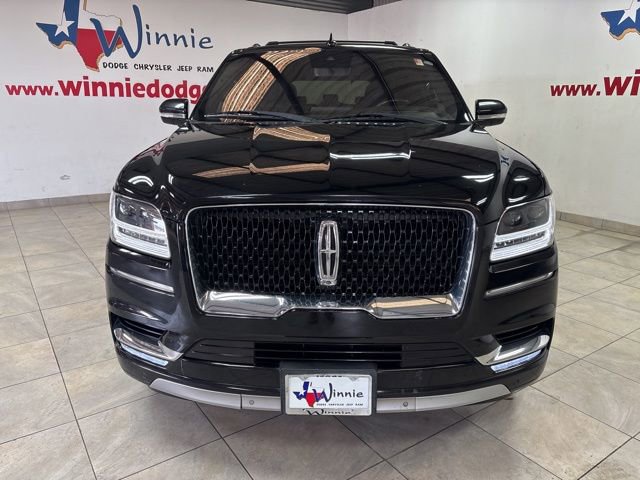 Used 2018 Lincoln Navigator Reserve w/ Technology Package AWD/4WD image 2