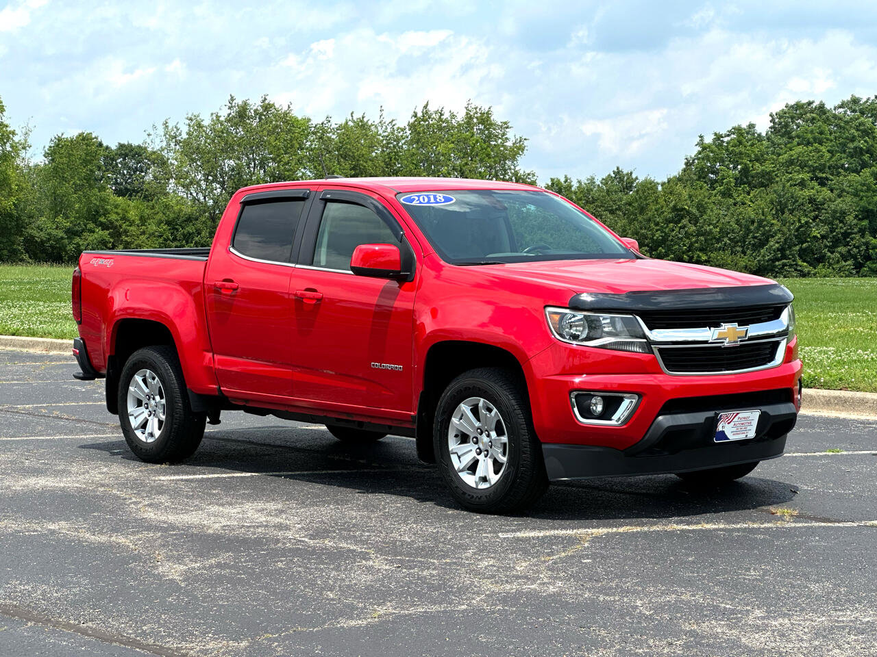 Used 2018 Chevrolet Colorado LT image 1