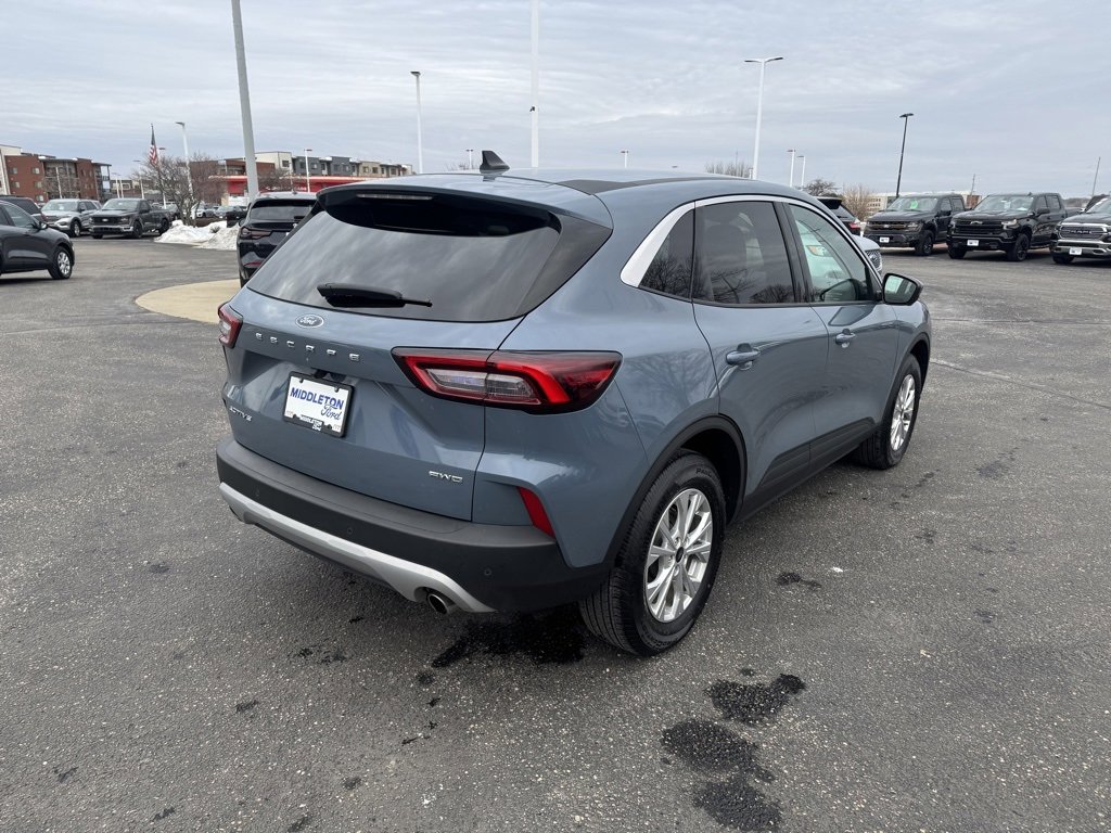 Certified 2023 Ford Escape Active w/ Tech Pack #2 image 5