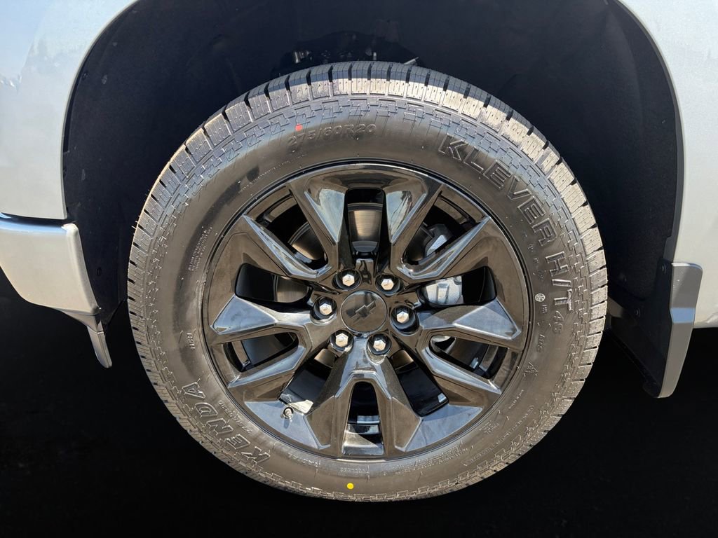 Certified 2023 Chevrolet Silverado 1500 Custom RWD image 9