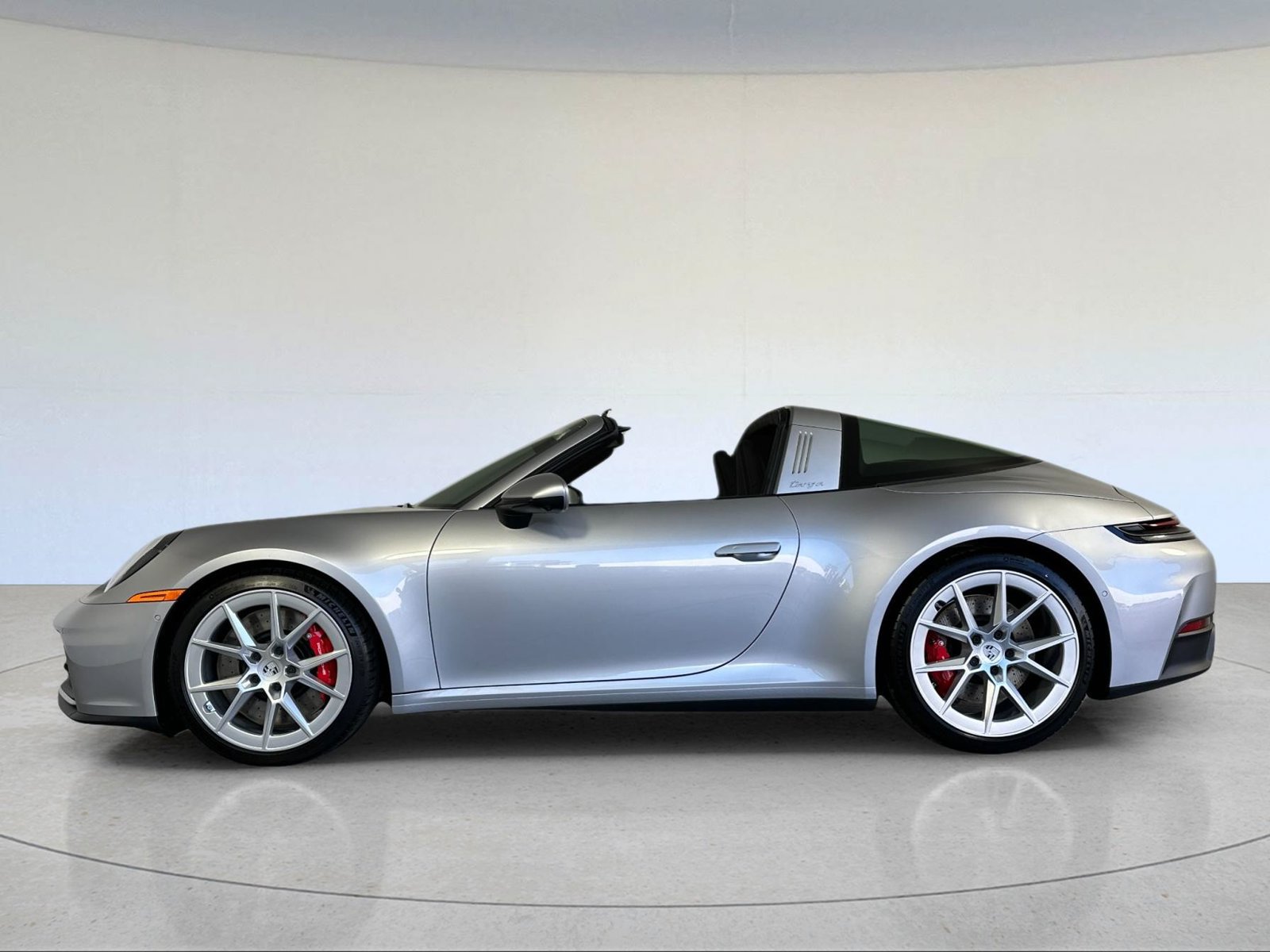 New 2026 Porsche 911 Targa 4S AWD/4WD image 2